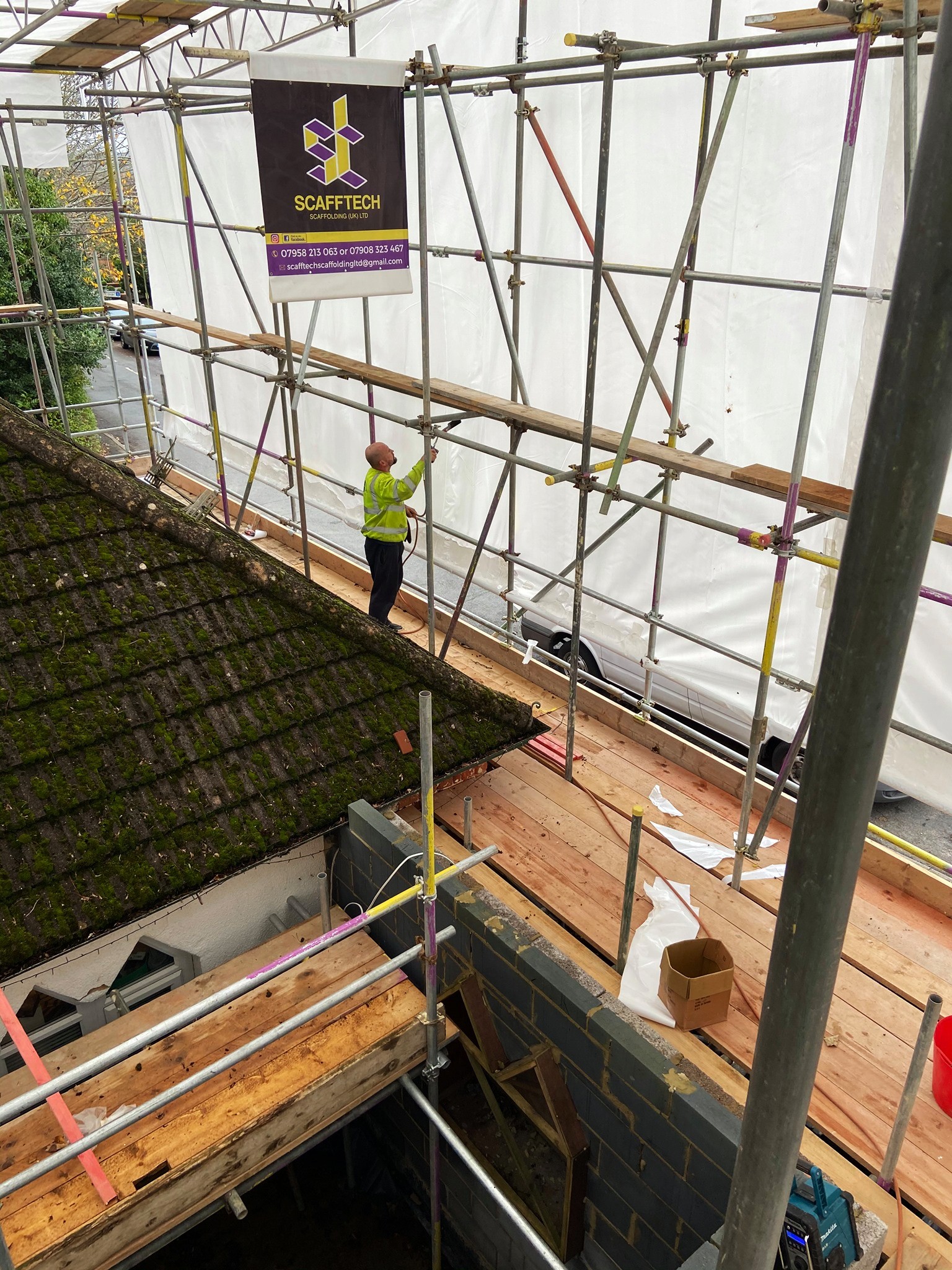 Temporary Roof Scaffolding